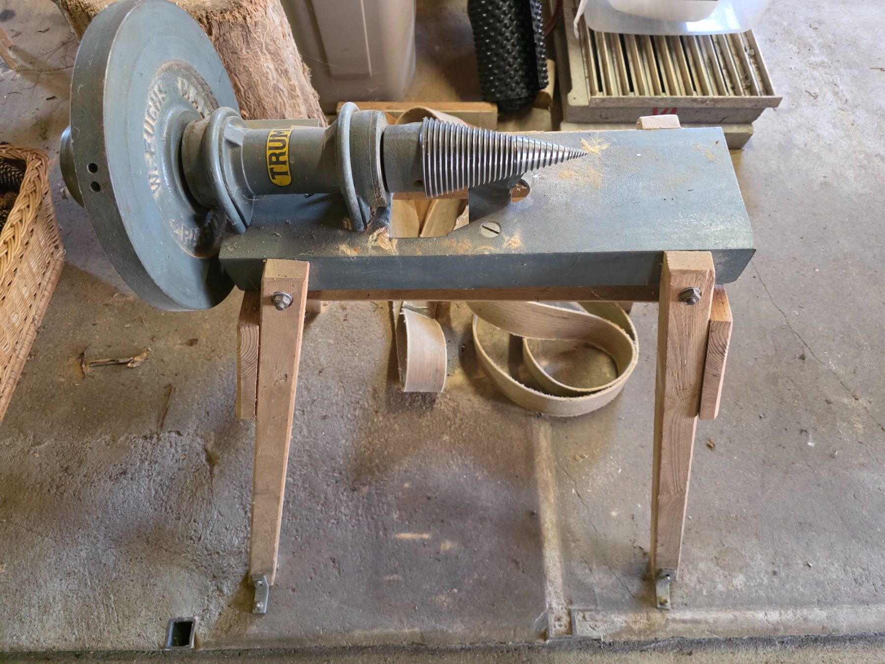 Trumpf Tutti gli attrezzi: Holzspaltmaschine – Usato da Siblingen venduto da Akirathomas