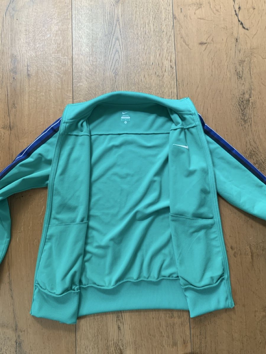 Nike Giacche: Nike Retro Jacke, M – Usato da Thierachern venduto da reten 3