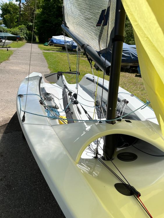 Rs Sailing Boote: Segel-Jolle/Dinghy/Dériveur RS Vareo / Gennacker / Trolley – Gebraucht aus Rubigen von Hastu 3