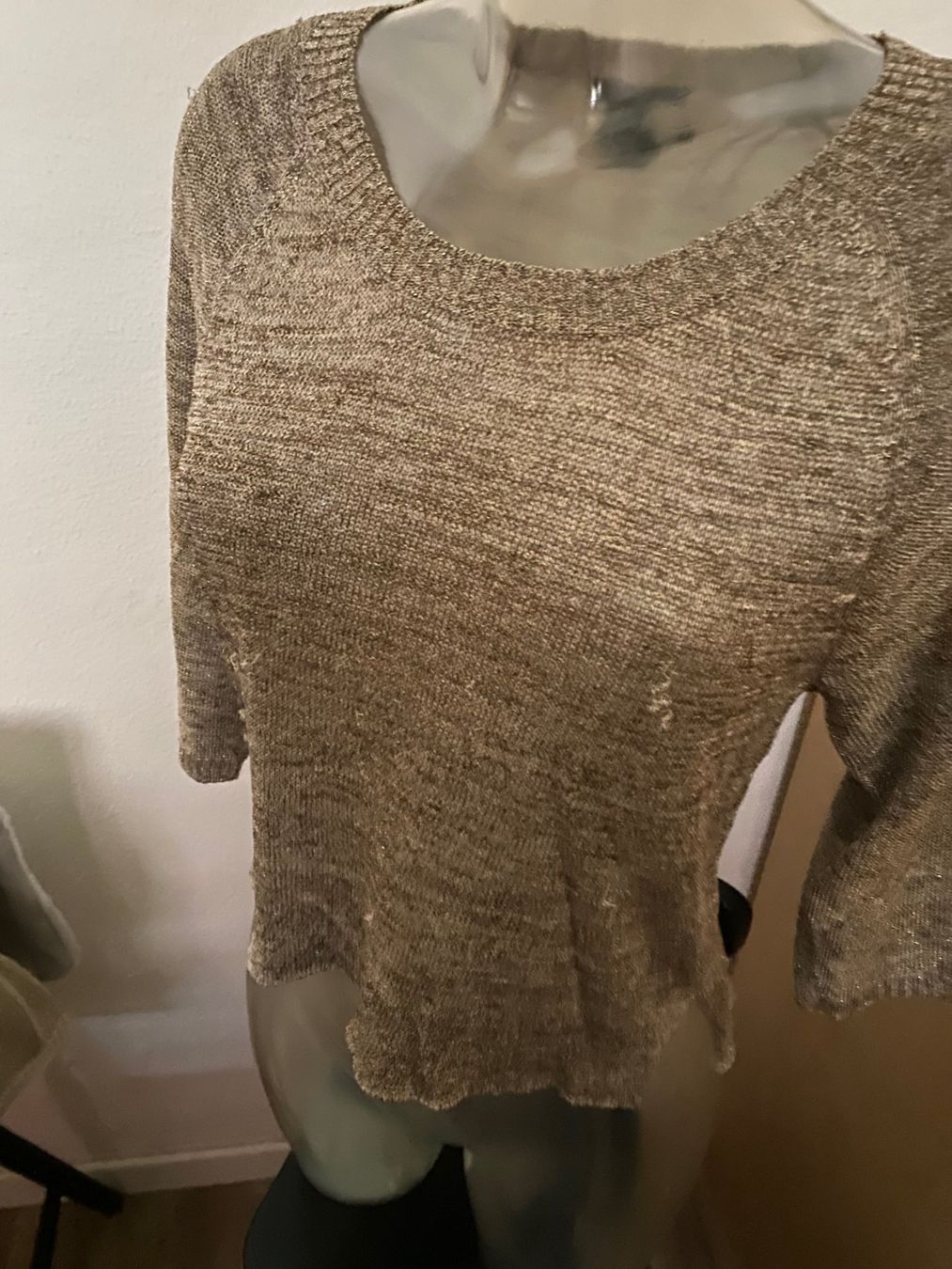H&M Maglioni & Felpe: H&M leichter Glitzer Pullover Grösse XS , 3/4 arm – Usato da Allenwinden venduto da Obalu 2