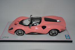 De Tomaso P72 - Pink 2024 Version , Peako 83808 , 1:18