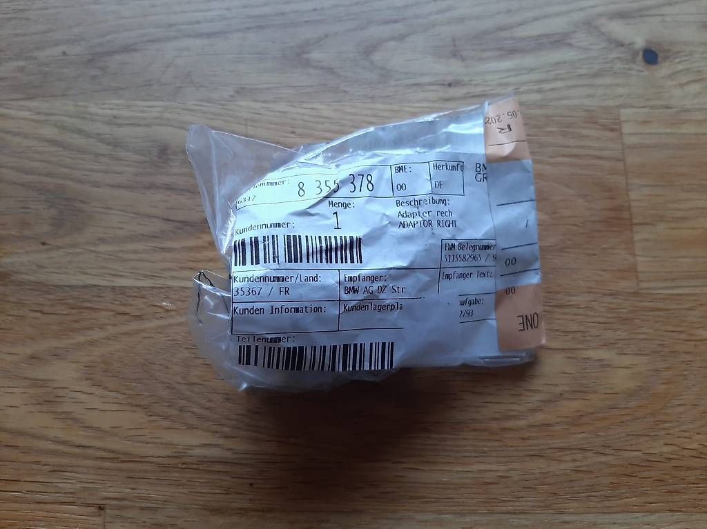 Tutti pezzi di ricambio auto: BMW E32 / E34 Adapter Scheinwerfer 8 355 378 Neu & Original – Usato da Mauren venduto da lotus_46 1