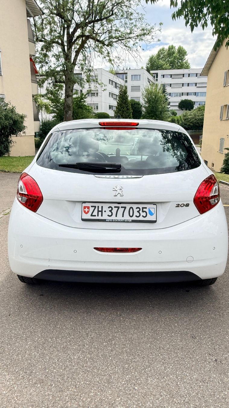 Peugeot Autos: Peugot 208 – D'occasion à Zürich par Barbaros.gkz 3