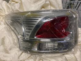 Linkes Rücklicht Mitsubishi Outlander '15 neu F114001097/099