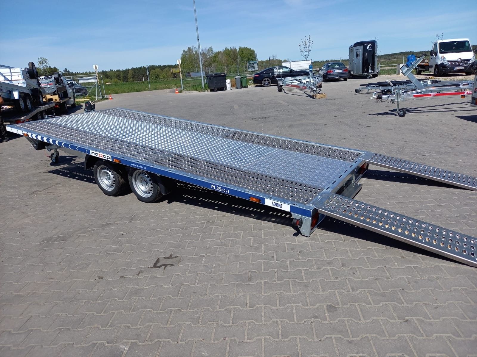 Lorries Rimorchi: Noleggio Rimorchi – Usato da Biasca venduto da mat_x8s9