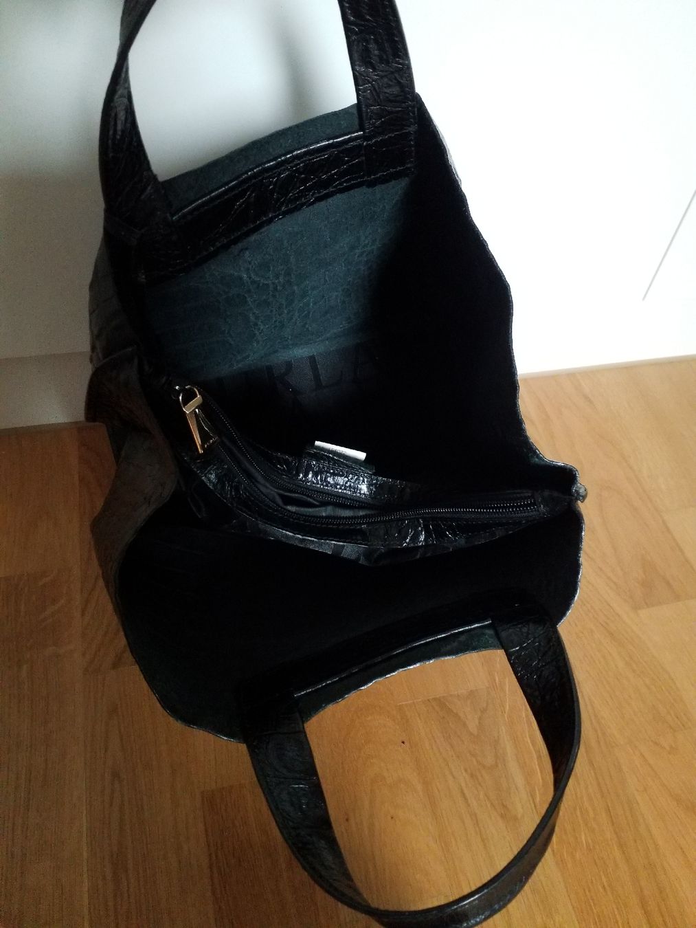 Furla Borse da donna: FURLA leather bag – Usato da Luzern venduto da _Lobster_ 1