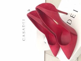 Rote Casadei Pumps Gr. 40 Wildleder/Leder