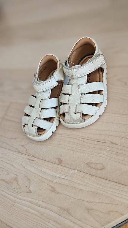 Schuhe für Jungen: Bisgard_summer Leder Sandalen gr. 21 – Gebraucht aus Flurlingen von Nicole_Koogoo