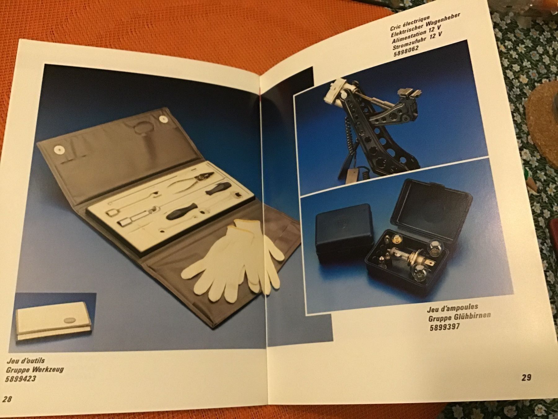 Lancia Dokumente: Lancia Thema Zubehör Programm – Gebraucht aus Scherzingen von Starseller62 7