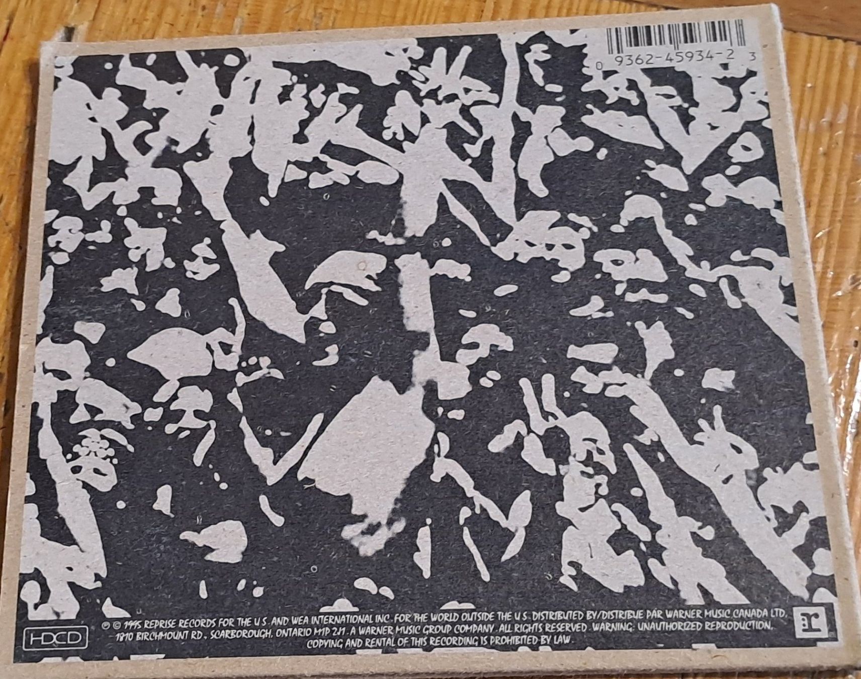CD: NEIL YOUNG``MIRRORBALL`` – Usato da Münsingen venduto da Rocking 2