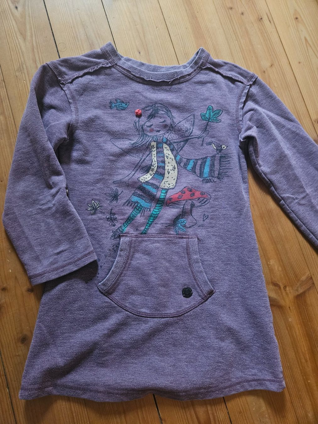 Pulls et sweat-shirts: Fröhlicher Longpulli ca. 122/128 – D'occasion à Rifferswil par fle_5nqr