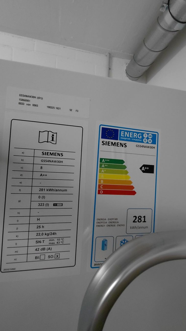 Siemens Gefrierschrank: Gefrierschrank freistehend – Gebraucht aus Uerikon von pchardy 1