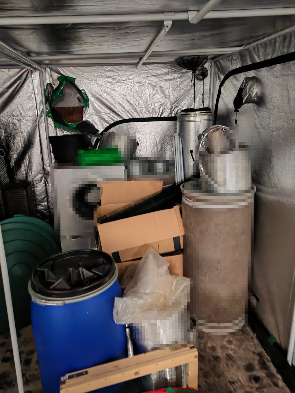 Growbox Sonstiges: Grow CBD Anzucht Material komplett! – Gebraucht aus Diepflingen von KellerAuktionen 6