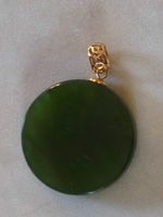 Echt Jade Anhänger mit 18k Gold Öse 750 Gold