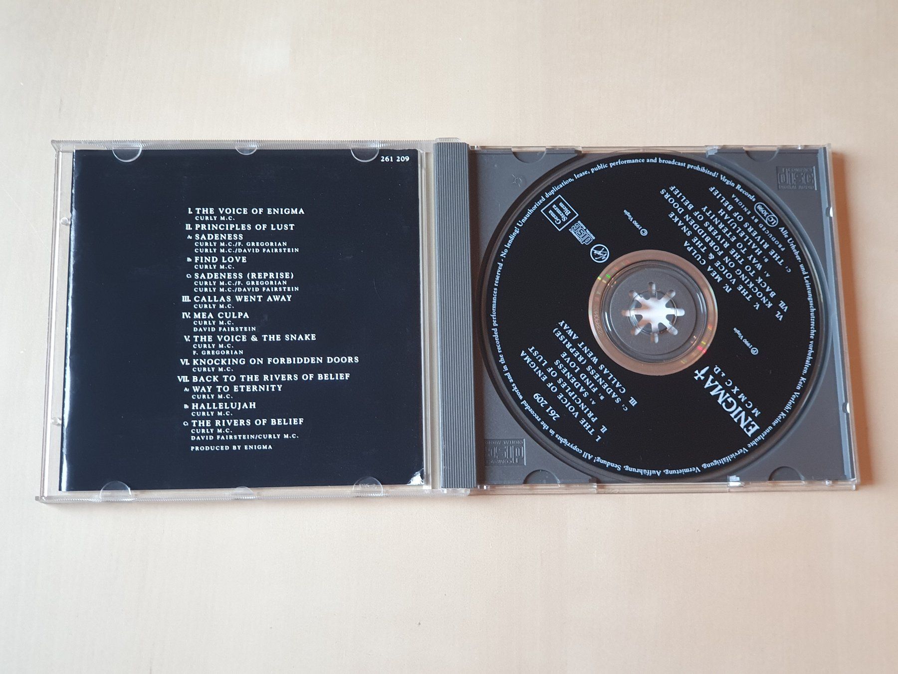 CDs: Enigma MCMXC a.D. – D'occasion à Stansstad par collectorsshop 2