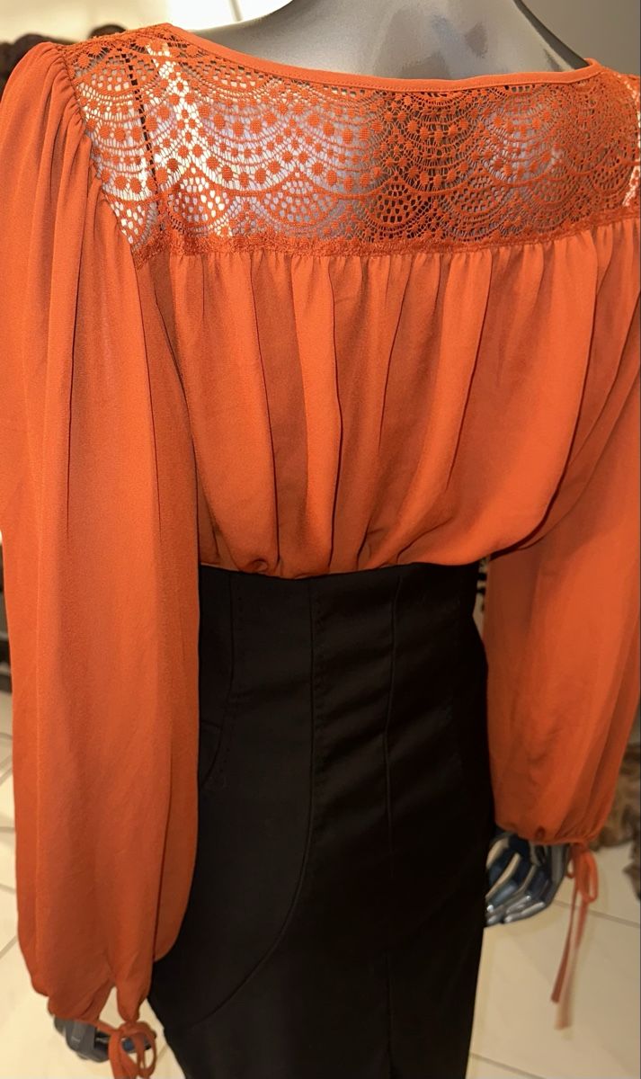 H&M Camicette: H&M BLUSE GR. L neuwertig – Nuovo (secondo la descrizione) da Unteraegeri venduto da MH203 6