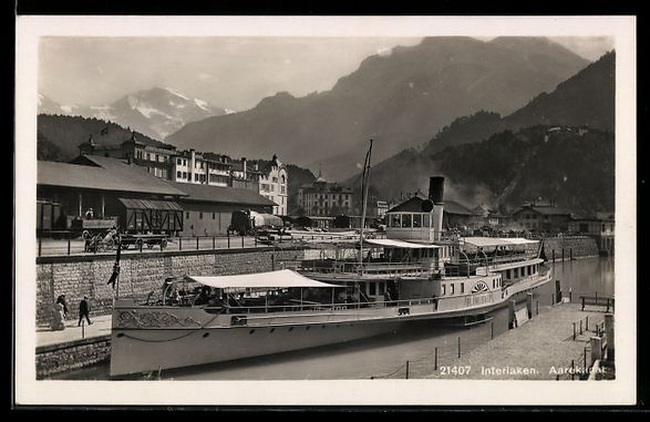Cartoline postali: Interlaken, Raddampfer Blümlisalp liegt – Usato da Berlin venduto da bartko-reher