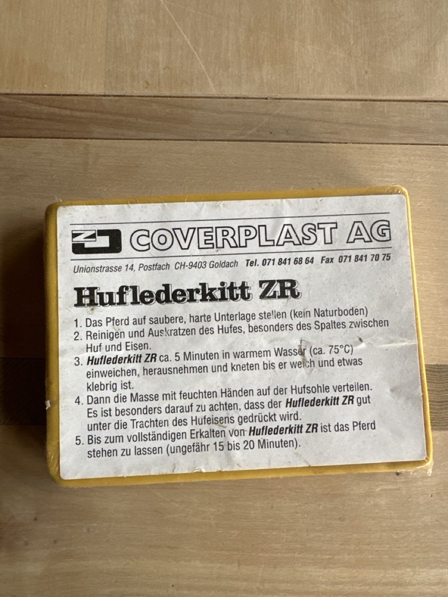 Sonstiges Tierzubehör: Huflederkitt – Neu und originalverpackt aus Davos Dorf von katkil77