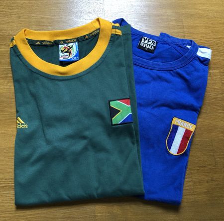 Fussballtrikots der WM-Teilnehmer 🇿🇦 + 🇫🇷