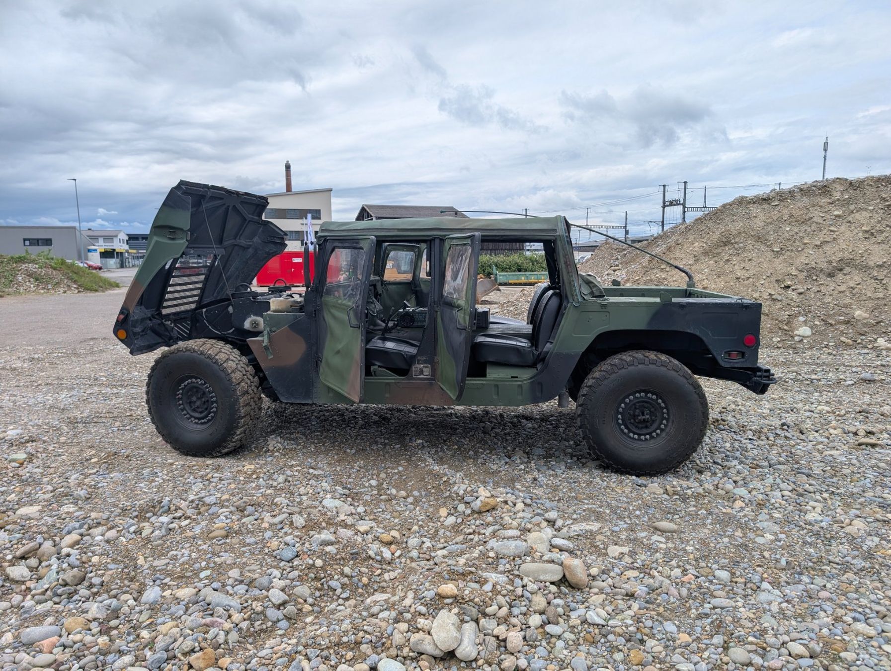 Automobili: Am General M998 (HMMWV) – Usato da Rafz venduto da CuCaRafz 8