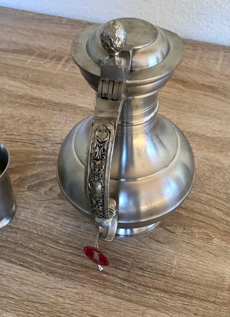 Caraffe: Zinn-Kanne mit Kelchen – Nuovo (secondo la descrizione) da Buchs SG venduto da Leben2016 1