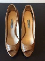 Beige Prada Kalbsleder Pumps Gr. 40