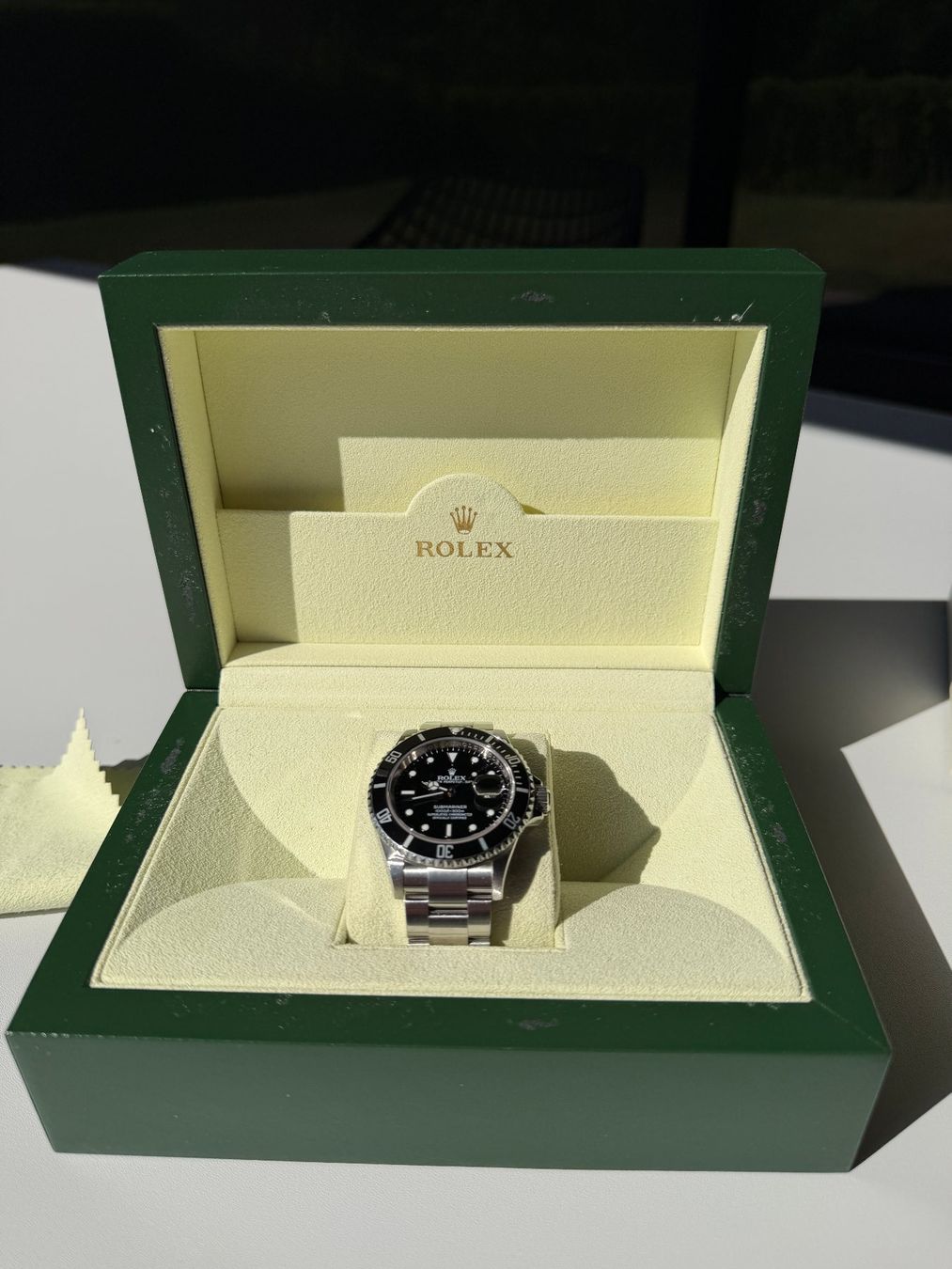 Rolex Orologi: Rolex Submariner date 40mm 2009 – Usato da Vuadens venduto da 0vomaltine