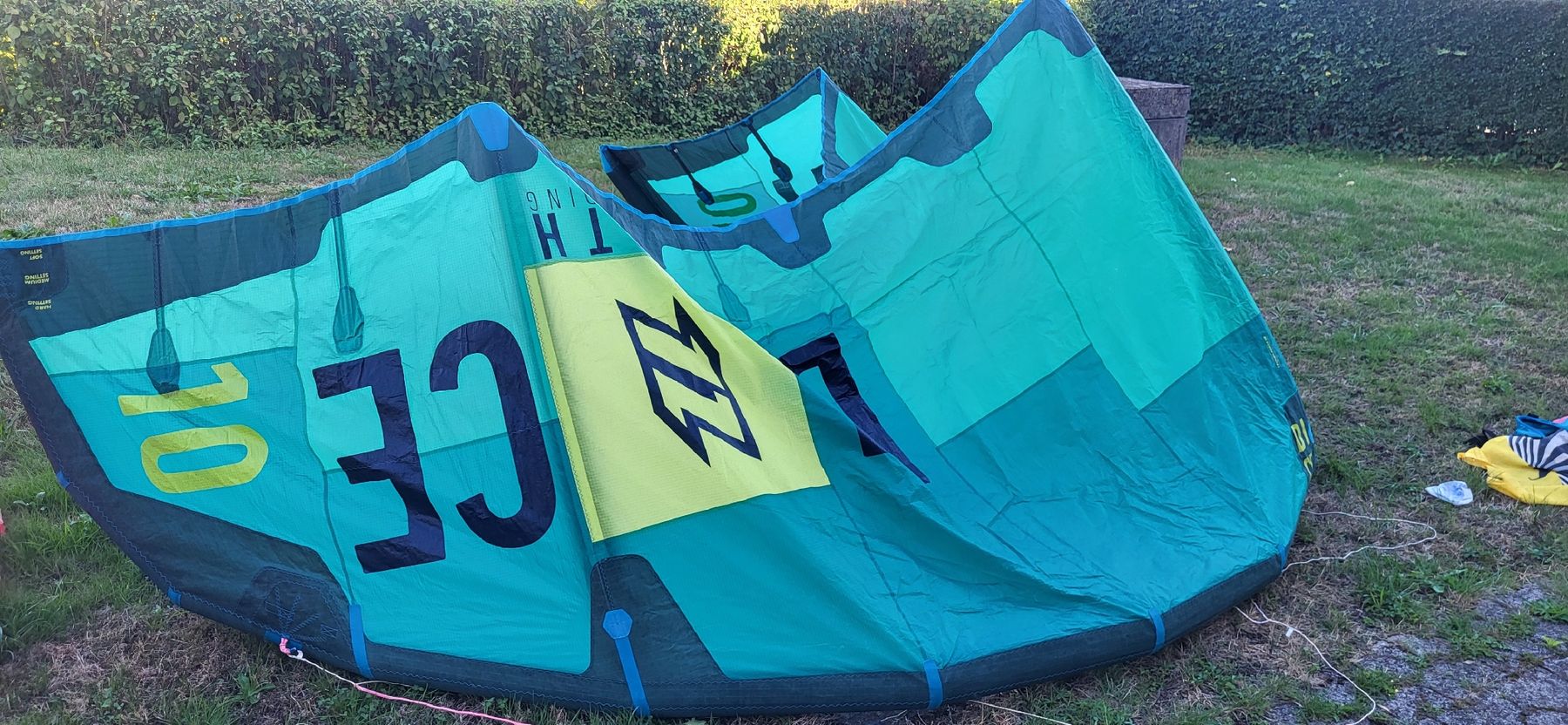 Duotone Aquilone: Duotone Dice 10m2 ca.2018 – Usato da Thalwil venduto da ThalwilZH 3