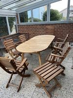 Massiver grosser Holzgartentisch mit 6 Stühlen & 1 Hocker