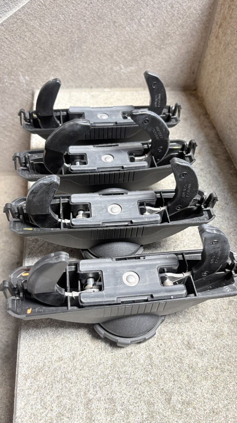 Thule Box da tetto: Thule Motion XT XL Dachbox  500L - NEUWERTIG – Nuovo (secondo la descrizione) da Oberägeri venduto da ord_8gs6 8