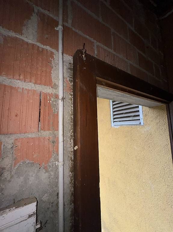 Portes: Anschlagstüre mit Glaseinsatz – D'occasion à Münchwilen AG par me2work 1