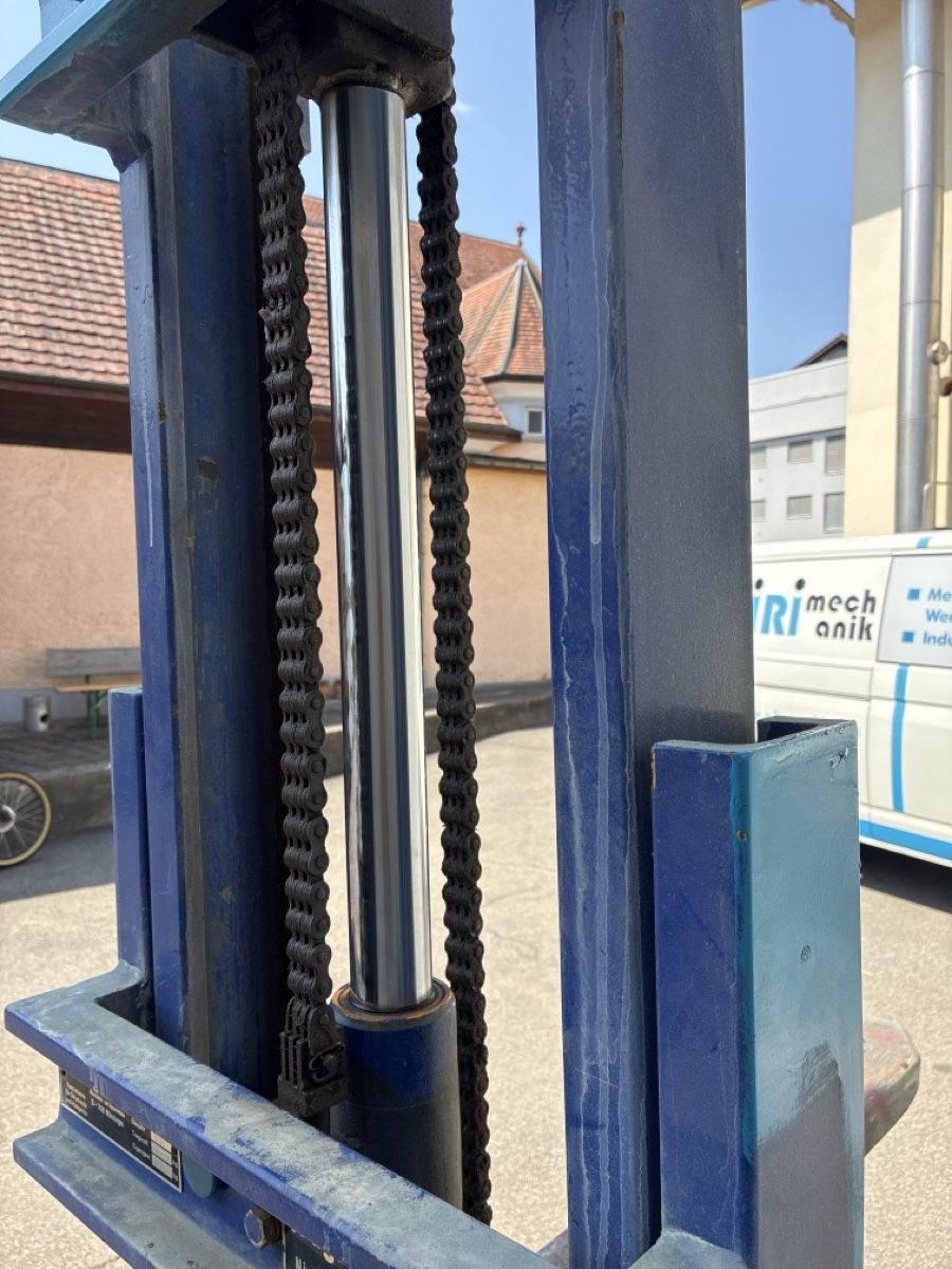 Gabelstapler & Hubwagen: Deichselstapler Marke Genkinger – Defekt aus Kölliken von Razorback2 6