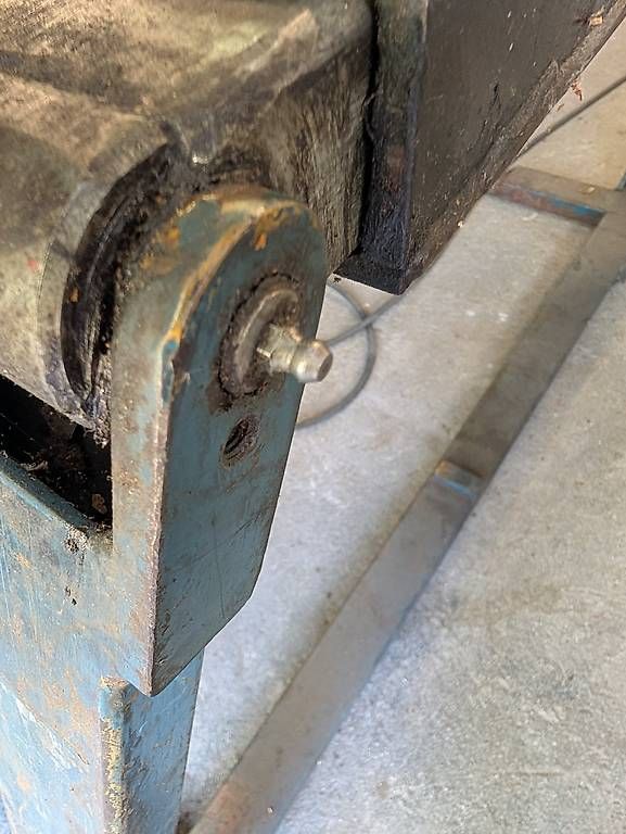 Hebebühne & Wagenheber: Autolift / Hebebühne – Gebraucht aus Chur von Doomhammer 4
