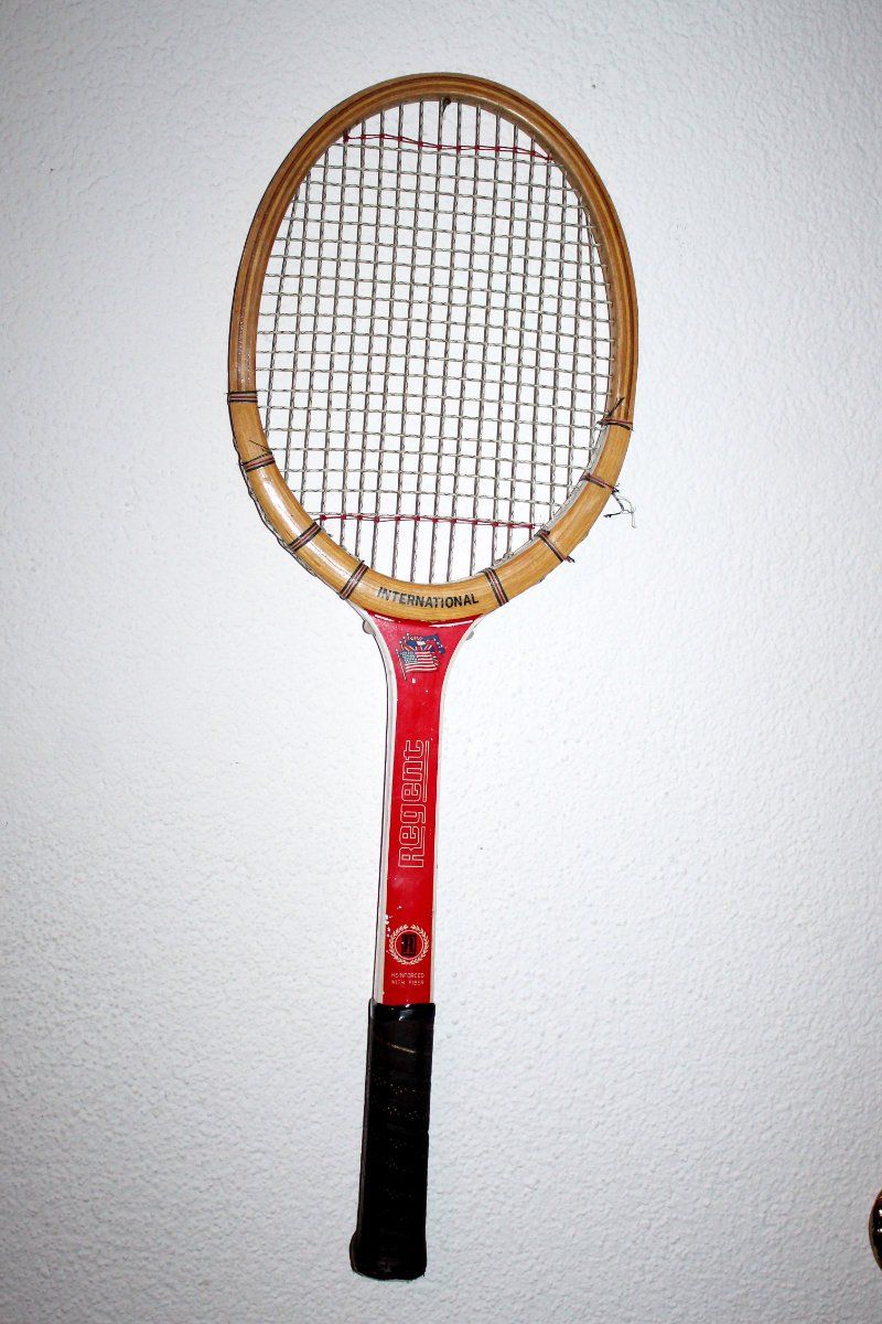 Racchette: alter Tennisschläger Racket REGENT – Usato da Weggis venduto da daisyflower