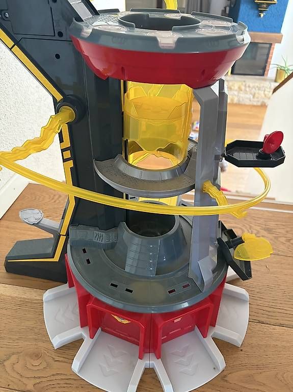 Spielzeuge: Paw Patrol Tower – Gebraucht aus Suhr von Kru_bar123
