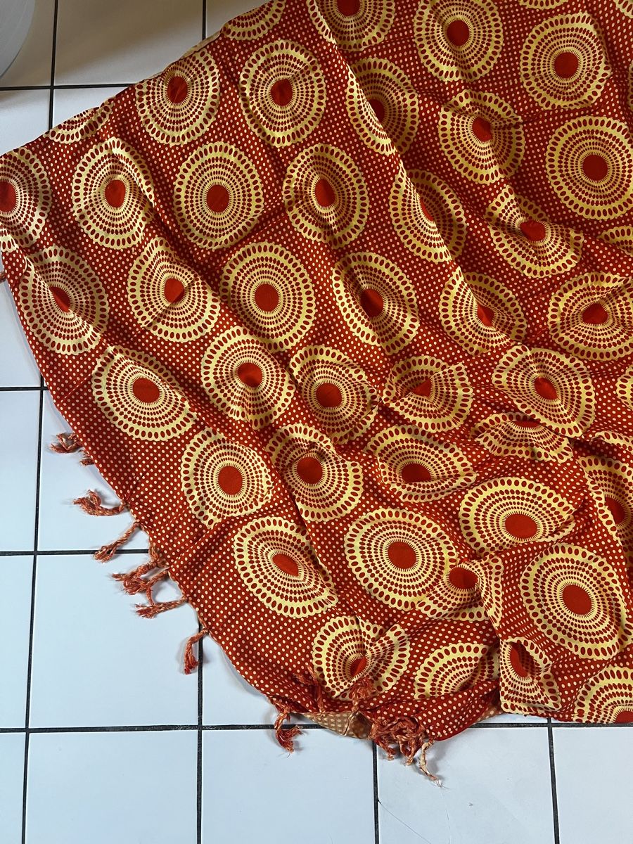 Foulard & Sciarpe: Strandtuch oder Schal gelb orange ca. 120x140 – Usato da Bern venduto da fla_yj25