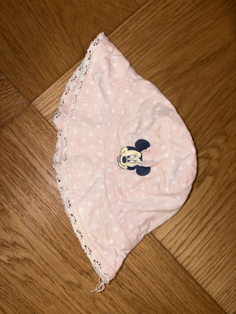 Disney Altro abbigliamento per bambina: Sommerhut Minniemouse – Usato da Embrach venduto da Natalie123.
