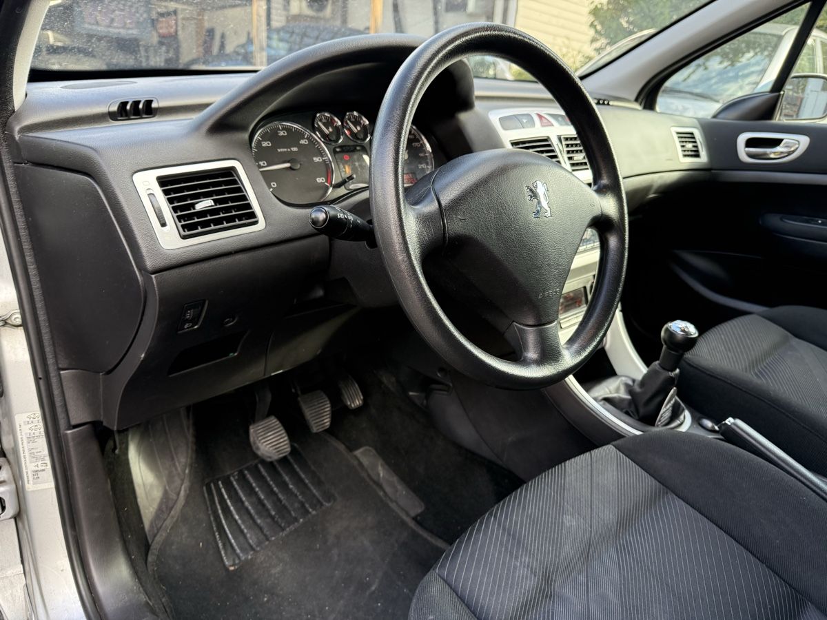 Peugeot Autos: Peugeot 307 HDI – D'occasion à Wetzikon ZH par DugiM3 5