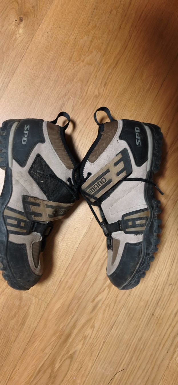 Shimano Herrenschuhe: Schuhe Shimano 44 – Gebraucht aus Sorengo von Te_da 1