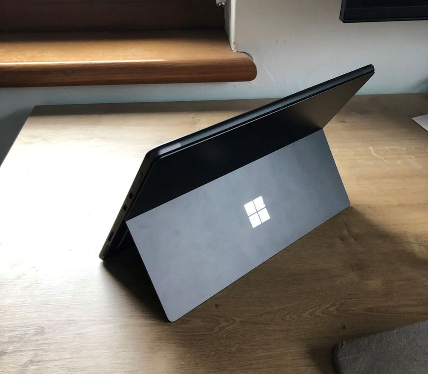 Microsoft Surface Pro 8 | Kaufen auf Ricardo