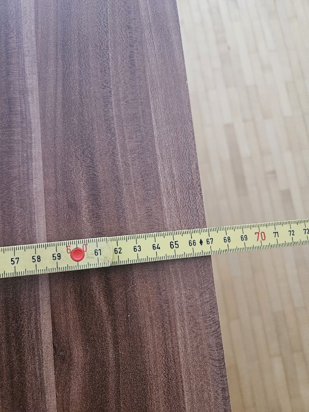 Tavoli: Sehr schöner Salontisch – Usato da Embrach venduto da Lile2 3