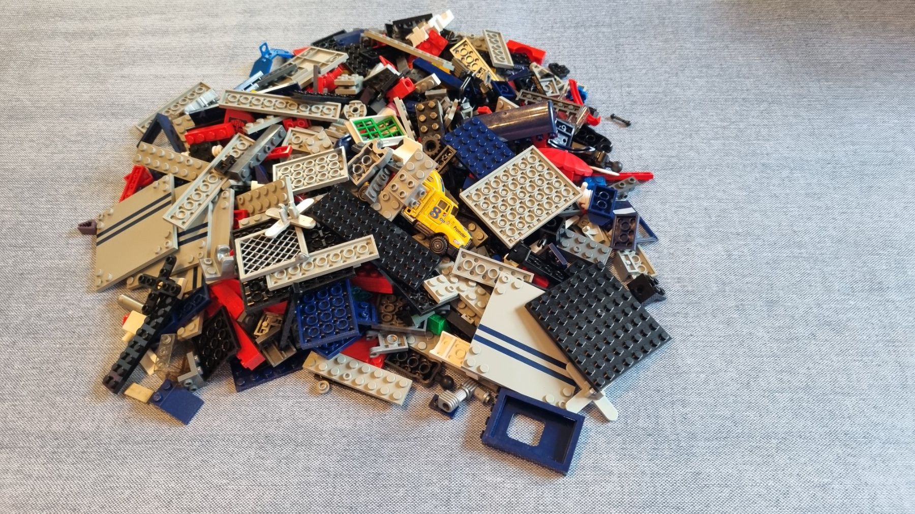Lego Baukästen: lego pièces détachées – Gebraucht aus La Chaux-de-Fonds von mikilo1 2
