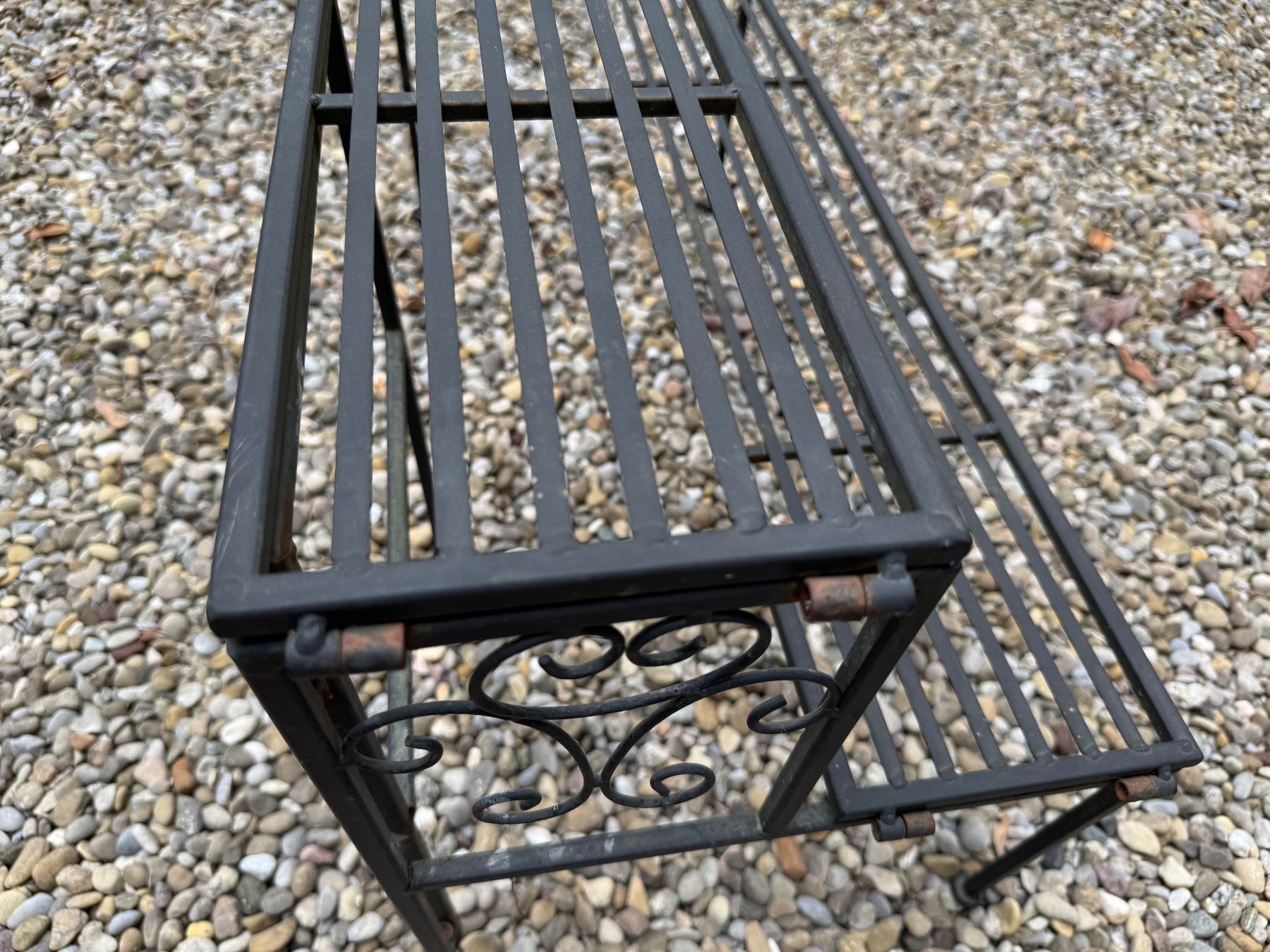 Étagères: Présentoir pour balcon ou jardin – D'occasion à Zürich par lcg_898x 2