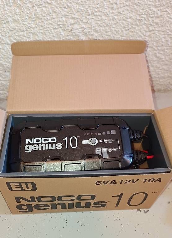 Caricabatterie: Auto Ladegerät Noco Genius G10 – Usato da Worb venduto da Meandyou0