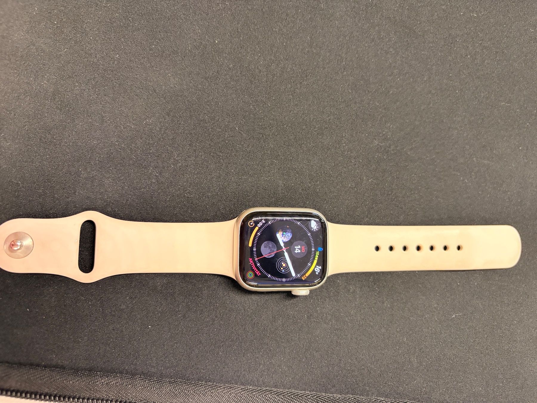 Apple Smartwatch: Apple Watch 9 GPS + Cellular 41mm beige/gold – Gebraucht aus Zürich von lau_mzc5