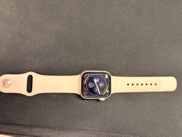 Apple Watch 9 GPS + Cellular 41mm beige/gold