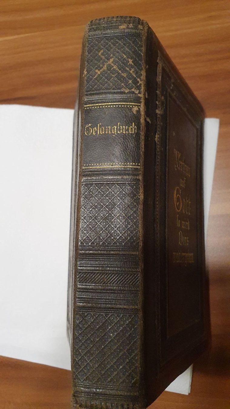 Libri: Kirchen Gesangbuch 1890 TOP ZUSTAND – Usato da Bütschwil venduto da Karma2022 1
