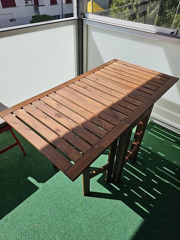 Set di tavolo e panche: Gartentisch aufklappbar mit 4 Stühlen – Usato da Thun venduto da Sir09 3