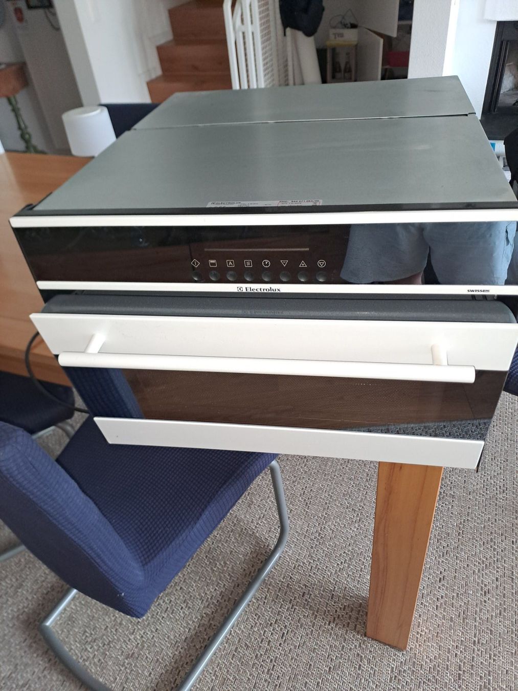 Electrolux Appareils de cuisine: Electrolux Microwelle mit Backfunktion – D'occasion à Rümlang par Lenzkirch017
