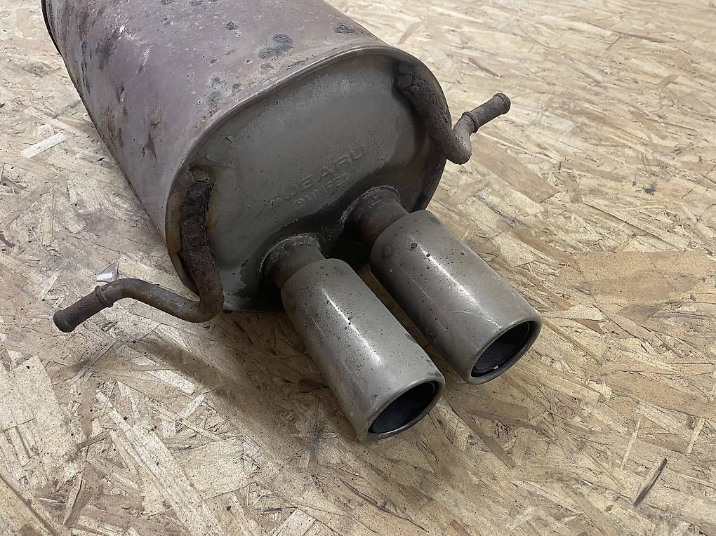 Subaru Sistemi di scarico: Endschalldämpfer Subaru Impreza GT 99 – Usato da Steinen venduto da LeemaeS2 1